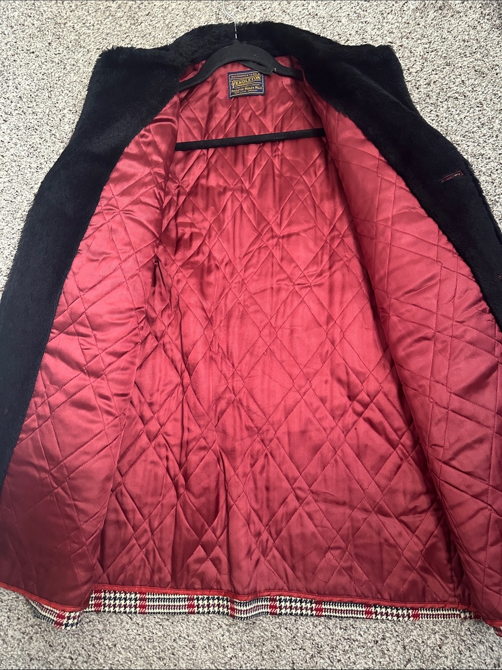 Vintage Pendleton Red Plaid Wool Pea Coat with Black Faux Fur Collar size M - Picture 10 of 10